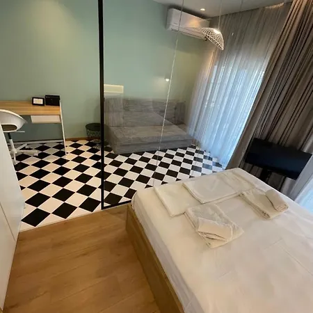 Roua Mat * 塞萨洛尼基